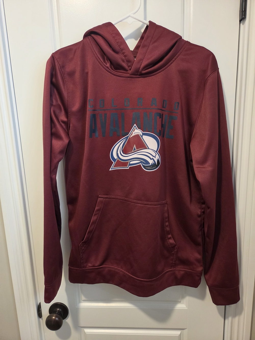 NHL Colorado Avalanche Maroon Pullover Hoodie Boys XL